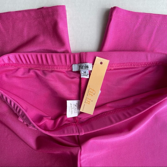 Fit In NWT Biker Shorts Bright Pink - Picture 2 of 3